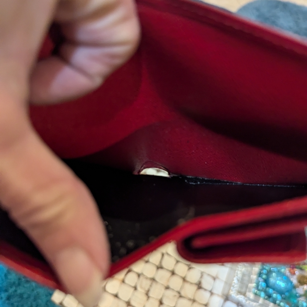 LV small Red Epi wallet - Picture 5 of 11